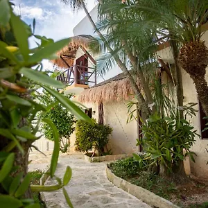 posada-2-amigos.tulum-hotels.net/