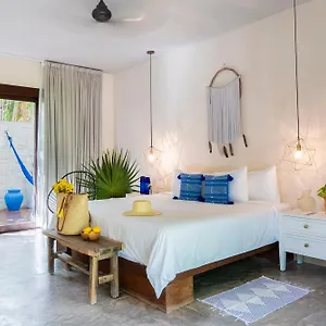 **** Hotel Lula Tulum, A Small Luxury Mexiko